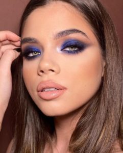 Blue smokey eyes