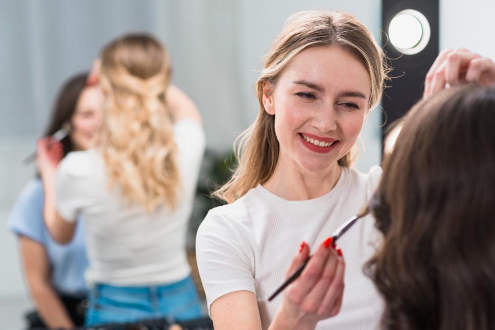 Innovative Online Advanced Makeup Tutorials